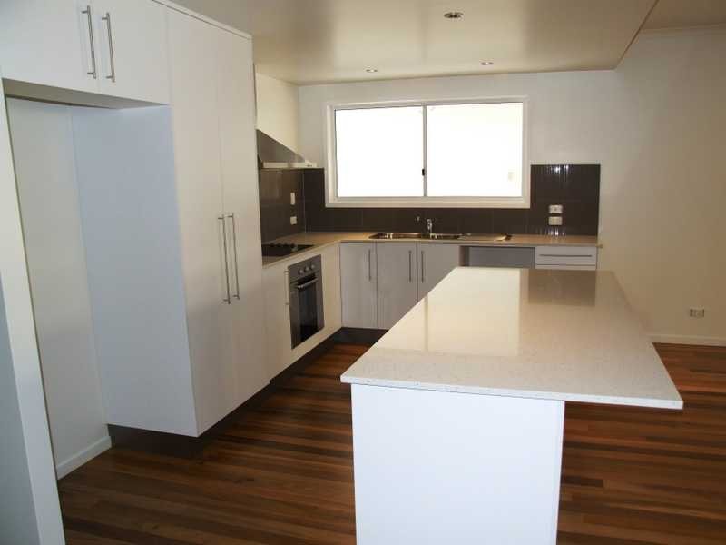77 Country Road, Cannonvale QLD 4802