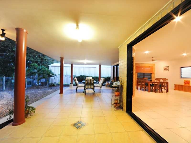 37 Pioneer Drive, Dingo Beach QLD 4800