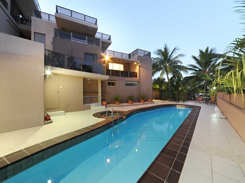 Unit 4/13 Begley Street, Airlie Beach QLD 4802