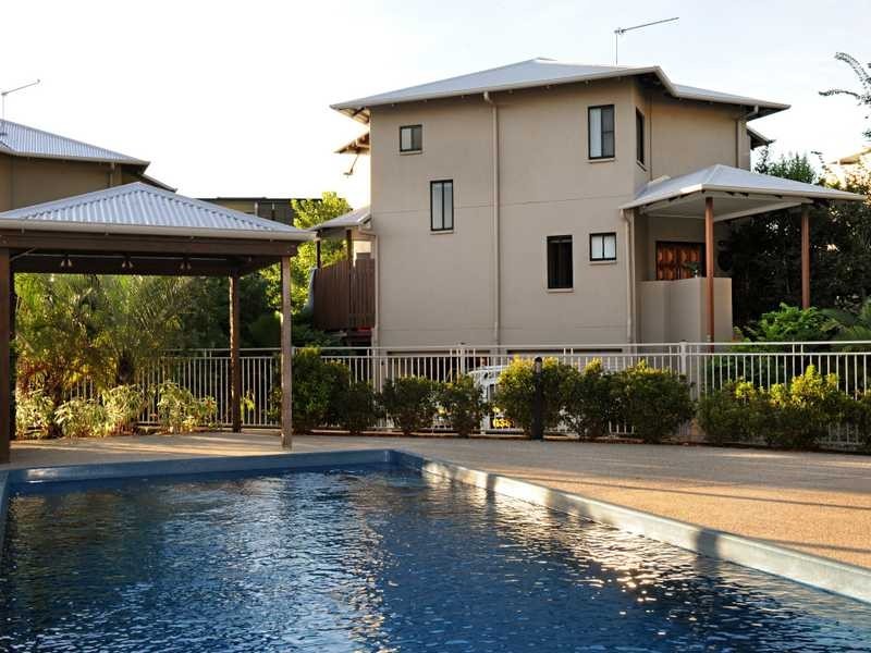 Unit 9/14 Altman Avenue, Cannonvale QLD 4802