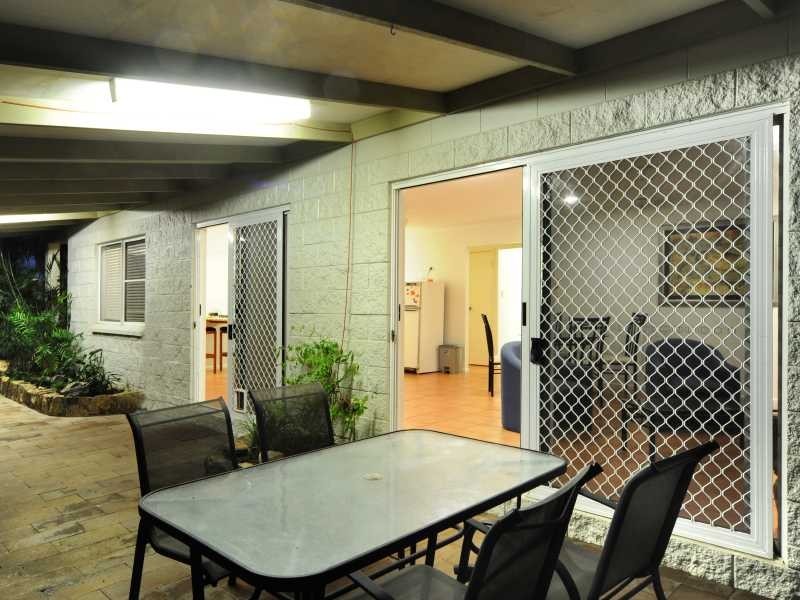 21 Eshelby Drive, Cannonvale QLD 4802