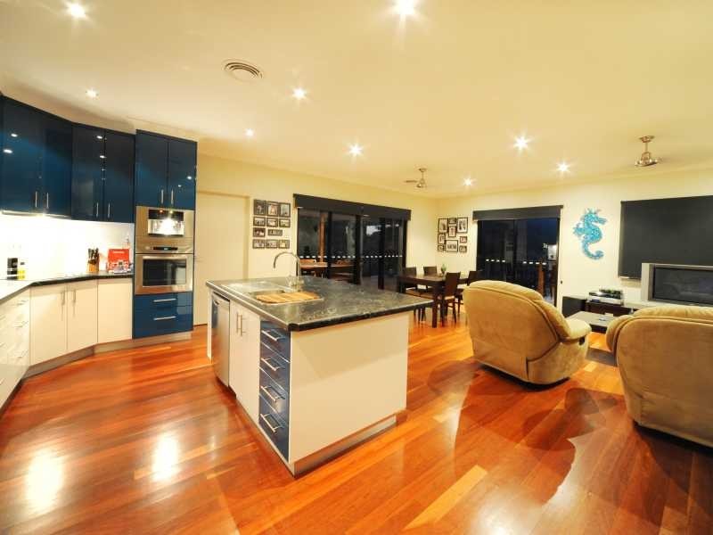 7 Golf Views Court, Cannonvale QLD 4802