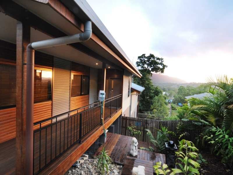 7 Golf Views Court, Cannonvale QLD 4802