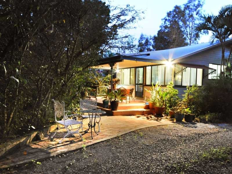 92 Conway Rd, Mount Julian QLD 4800