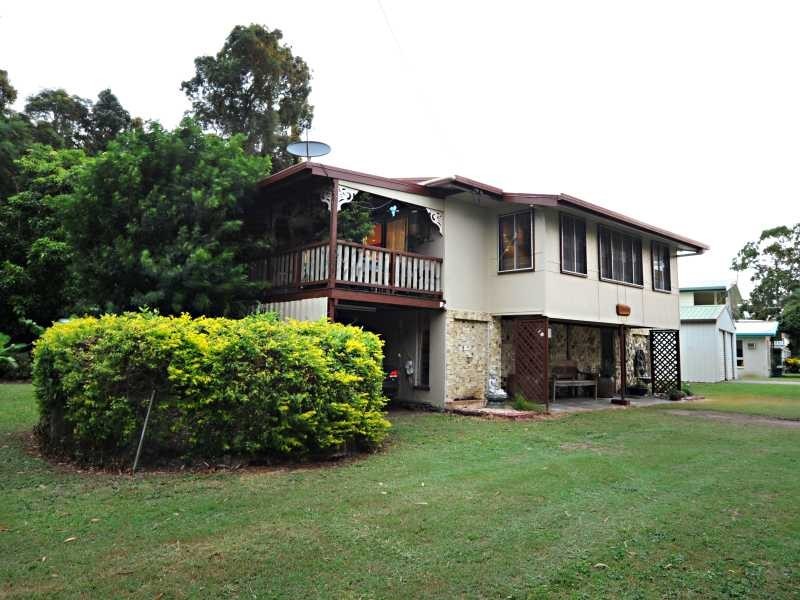 58 Davison Road, Wilson Beach QLD 4800