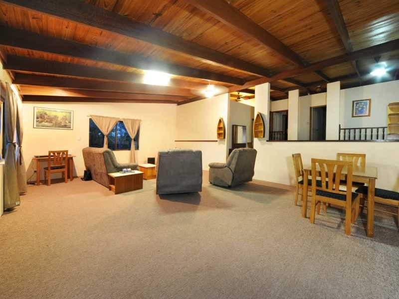 3 Jones Road, Cannonvale QLD 4802