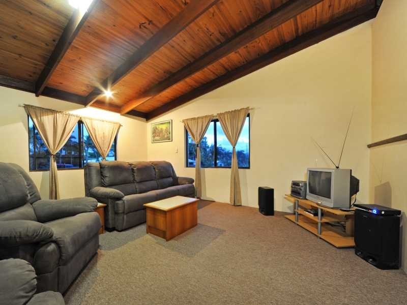 3 Jones Road, Cannonvale QLD 4802