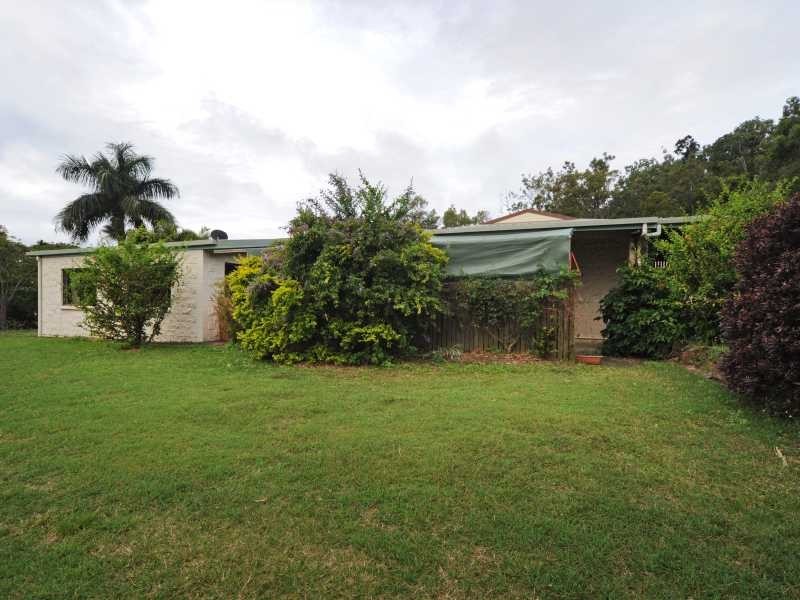 3 Jones Road, Cannonvale QLD 4802
