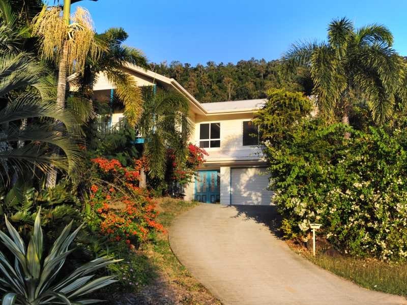 7 Gregory Court, Cannonvale QLD 4802