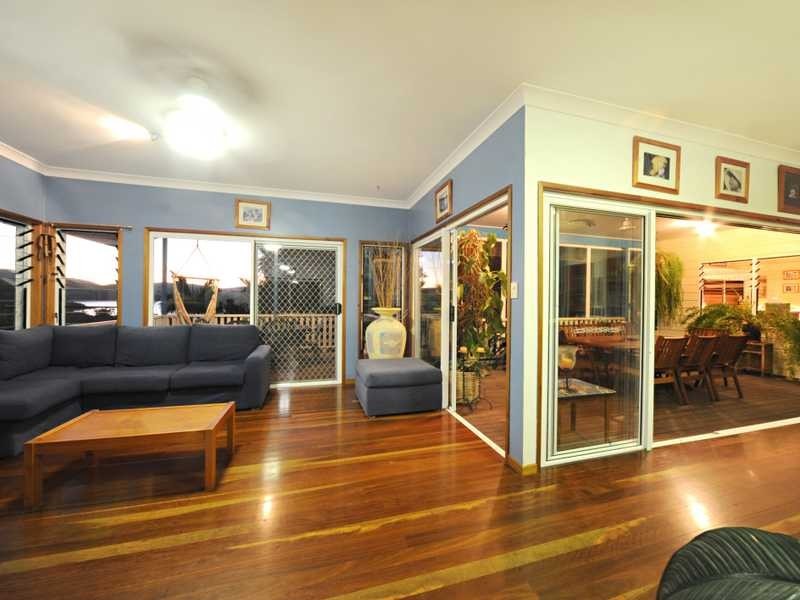 7 Gregory Court, Cannonvale QLD 4802