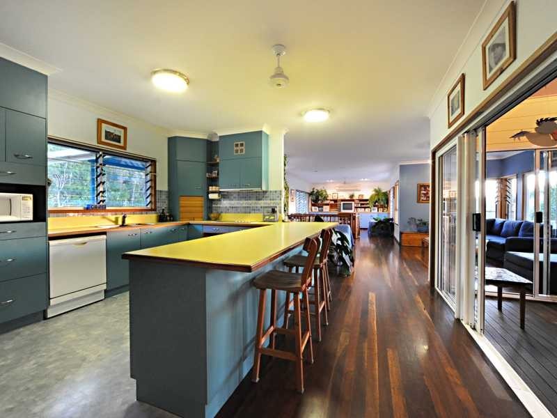 7 Gregory Court, Cannonvale QLD 4802