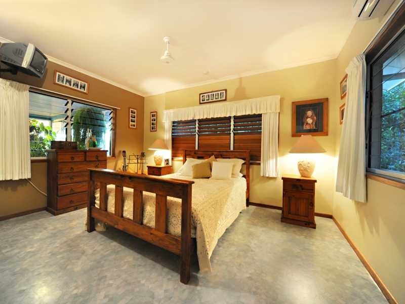 7 Gregory Court, Cannonvale QLD 4802