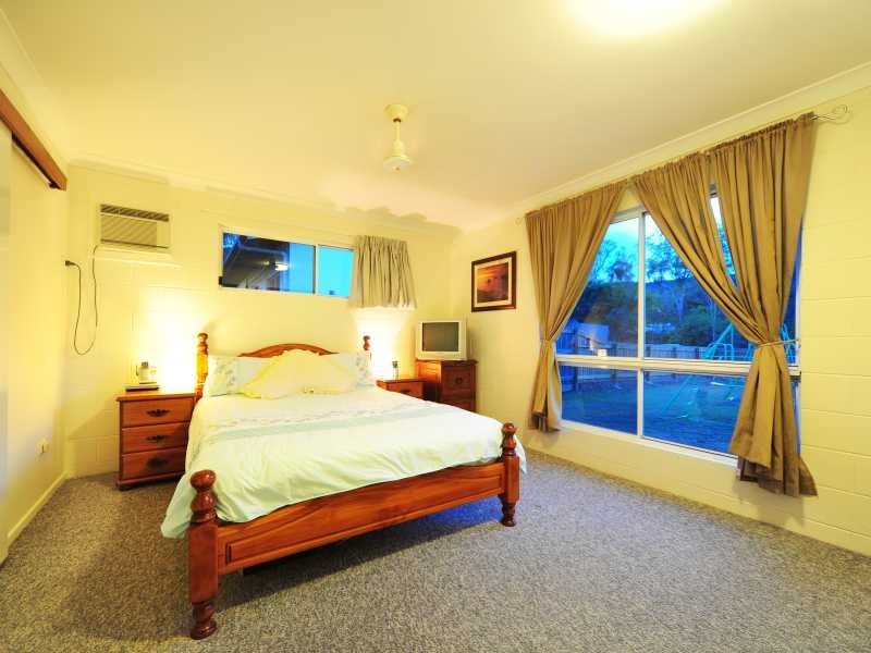 10 Mandalay Road, Jubilee Pocket QLD 4802