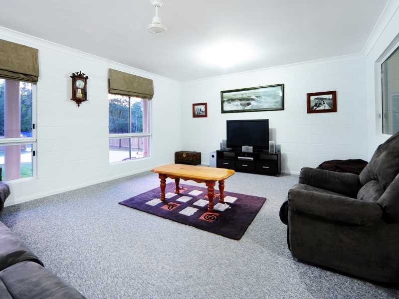10 Mandalay Road, Jubilee Pocket QLD 4802