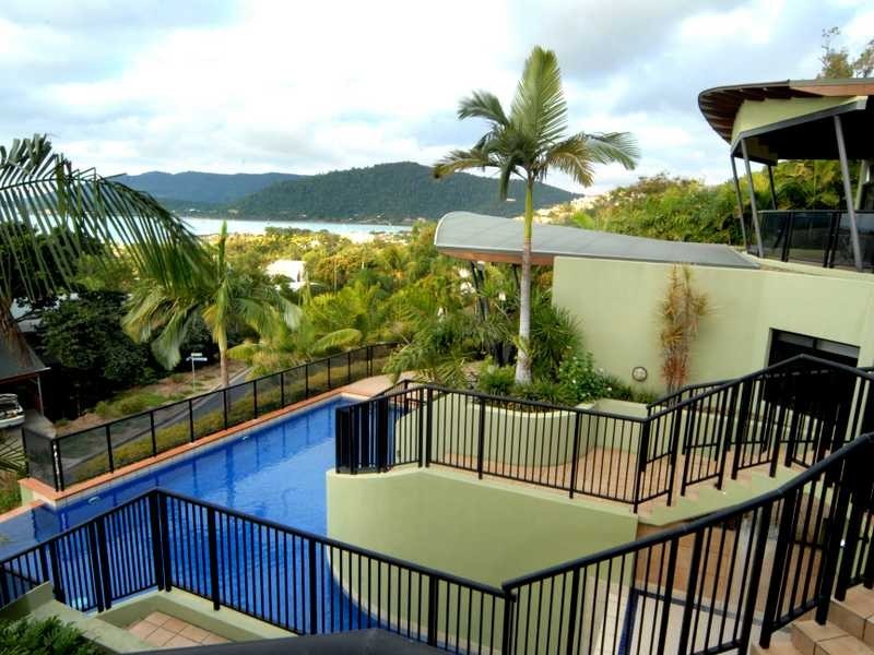 Unit 4/6 Orana Street, Airlie Beach QLD 4802