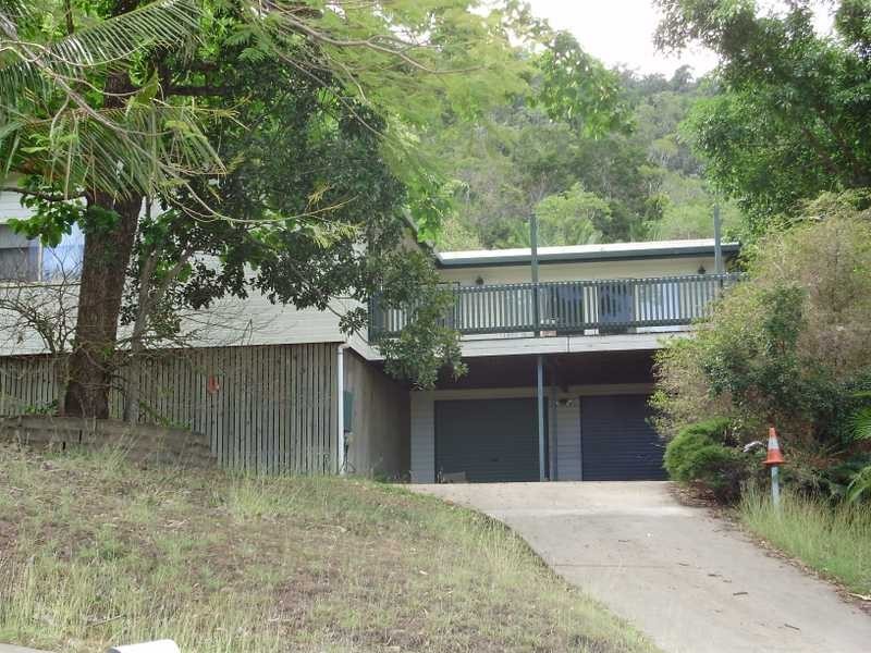 25 Jones Road, Cannonvale QLD 4802