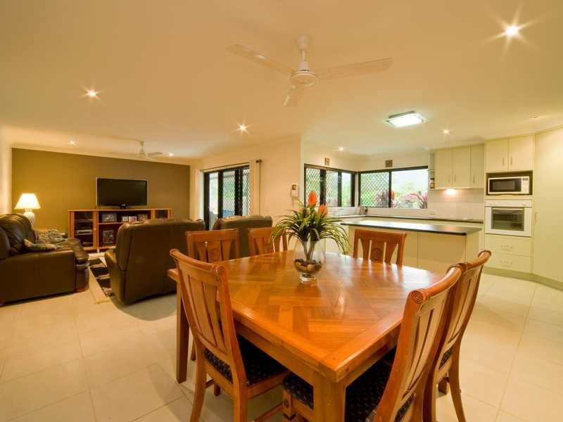 51 Galbraith Park Drive, Cannonvale QLD 4802