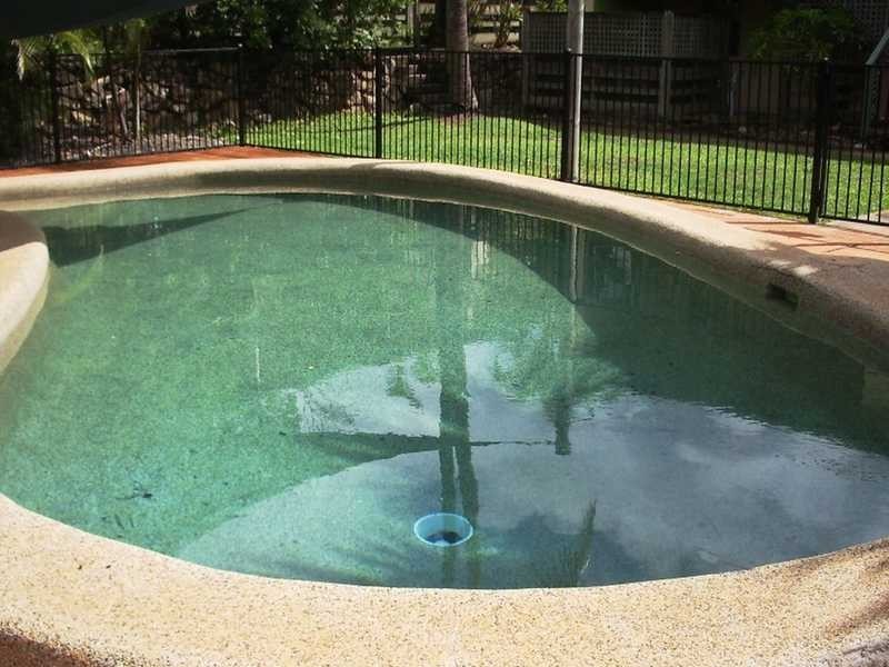 Unit 11/6 St Martins Lane, Cannonvale QLD 4802