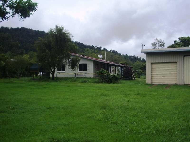 13391 Bruce Highway, Myrtlevale QLD 4800