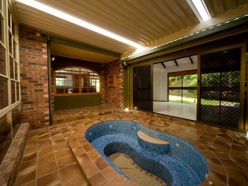 2 Orana Street, Airlie Beach QLD 4802