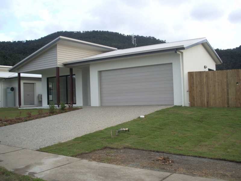 4 Endeavour Circuit, Cannonvale QLD 4802