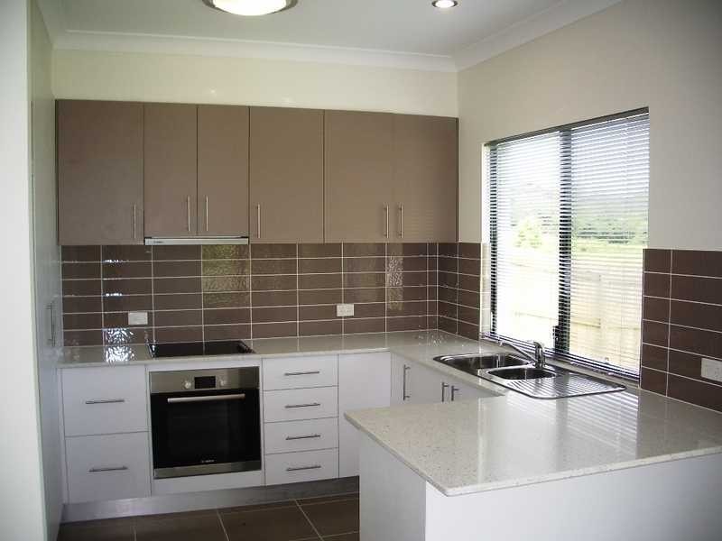 77 Endeavour Circuit, Cannonvale QLD 4802