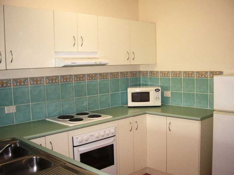 Unit 20/20 Island Drive, Cannonvale QLD 4802