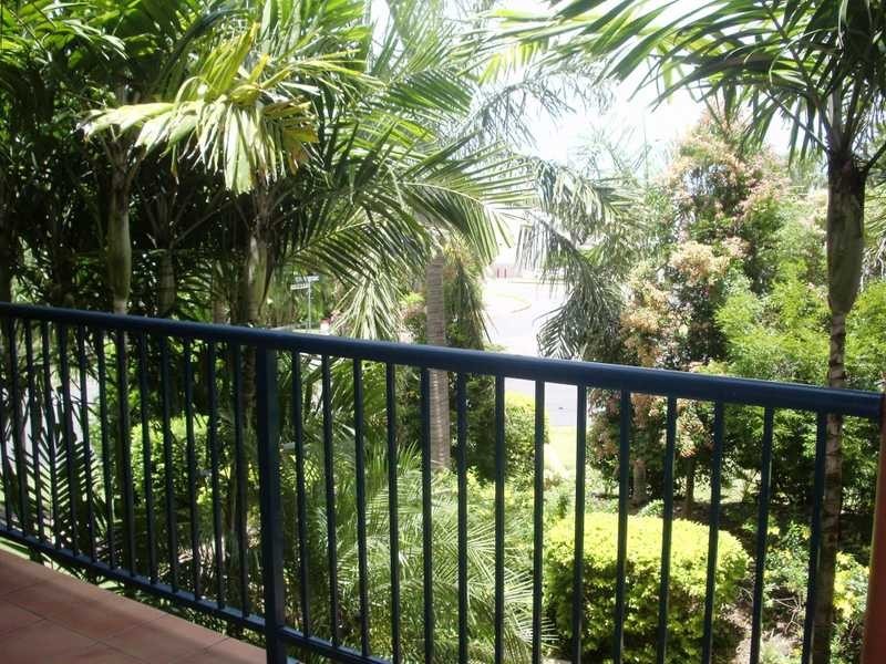 Unit 20/20 Island Drive, Cannonvale QLD 4802