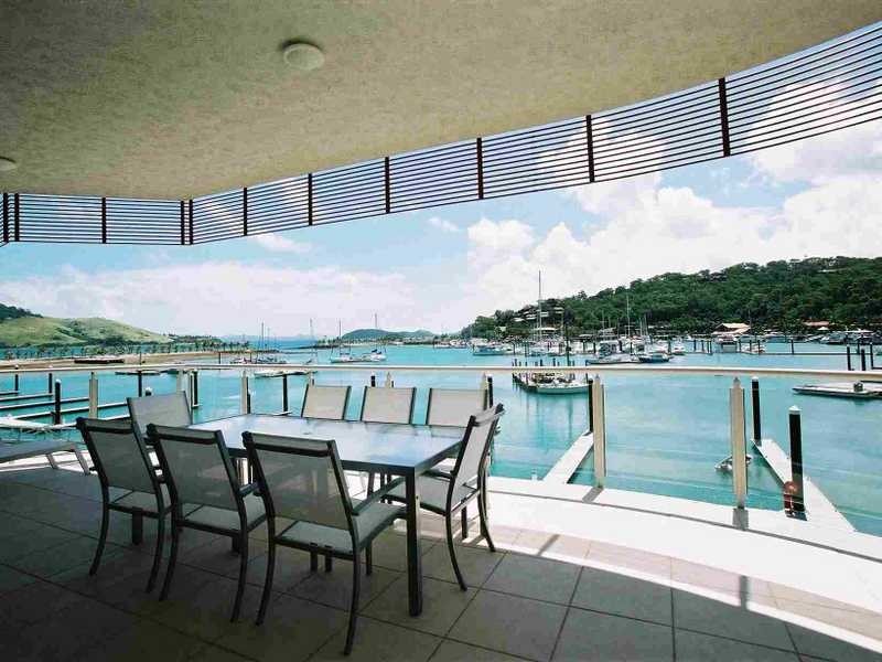 Unit 3-PAV/1 Airport Drive, Hamilton Island QLD 4803