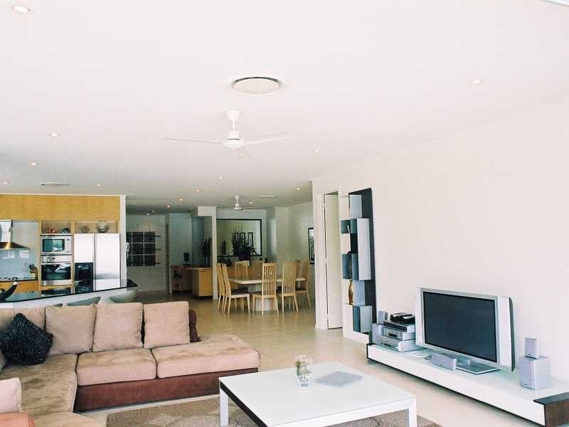 Unit 3-PAV/1 Airport Drive, Hamilton Island QLD 4803