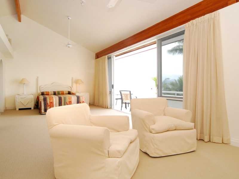 Unit 4-BELW/12 Whitsunday Boulevard, Hamilton Island QLD 4803