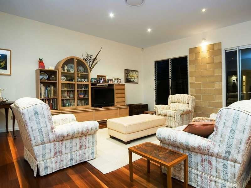 27 Rising Street, Shailer Park QLD 4128