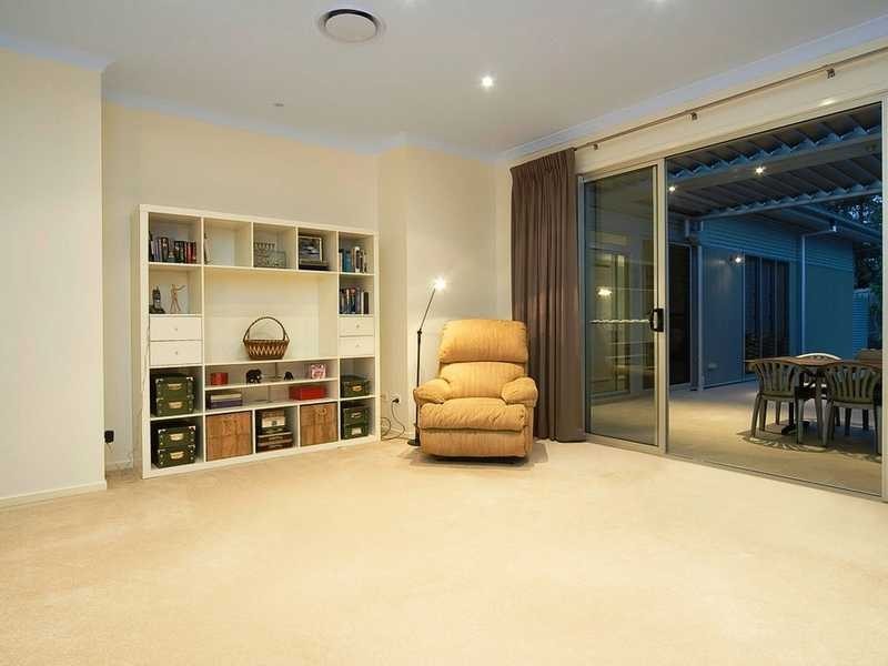 27 Rising Street, Shailer Park QLD 4128