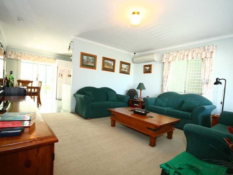 11 Huntress Court, Logan Central QLD 4114