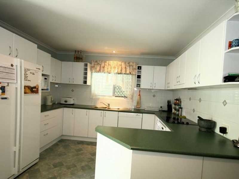 11 Huntress Court, Logan Central QLD 4114