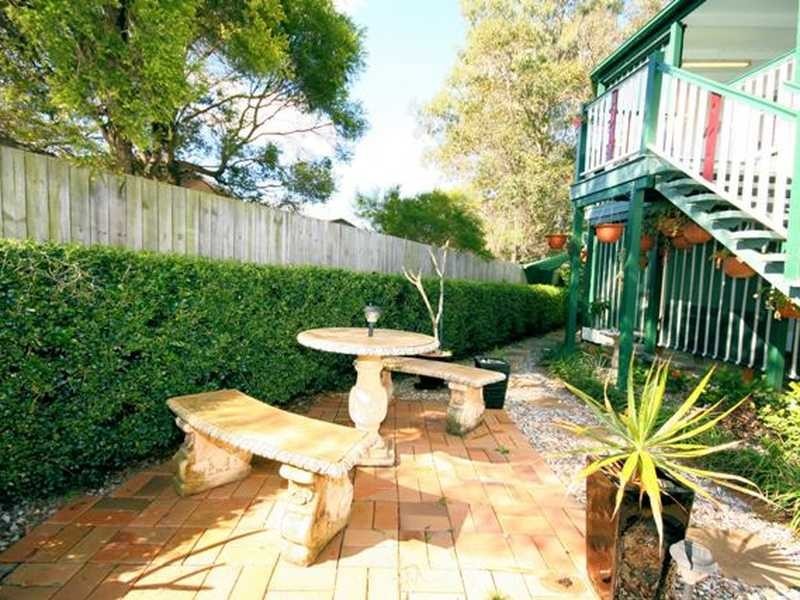 11 Huntress Court, Logan Central QLD 4114