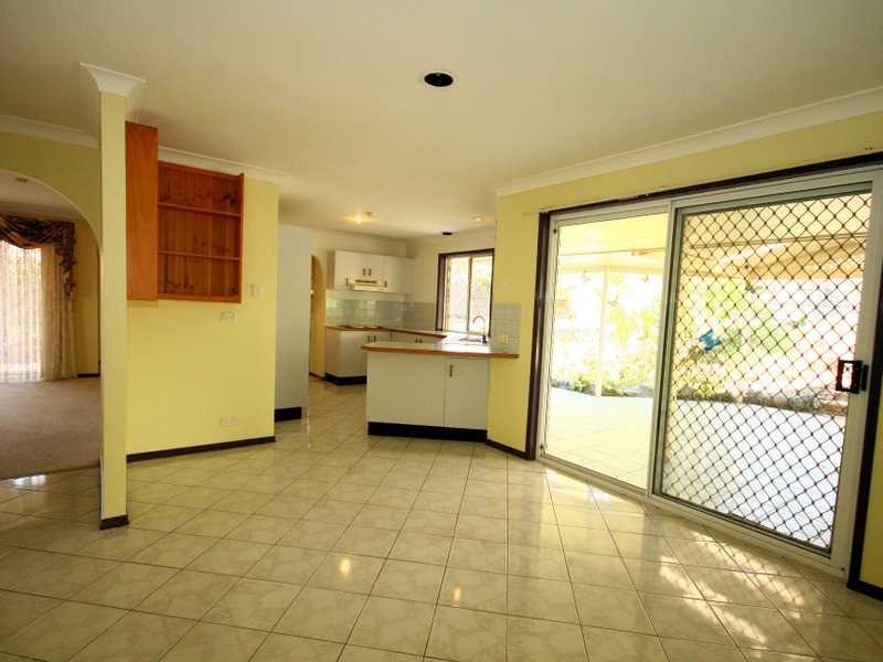 44 Milne Street, Mount Warren Park QLD 4207