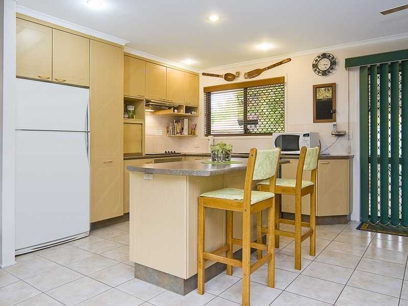 2 Epson Court, Daisy Hill QLD 4127