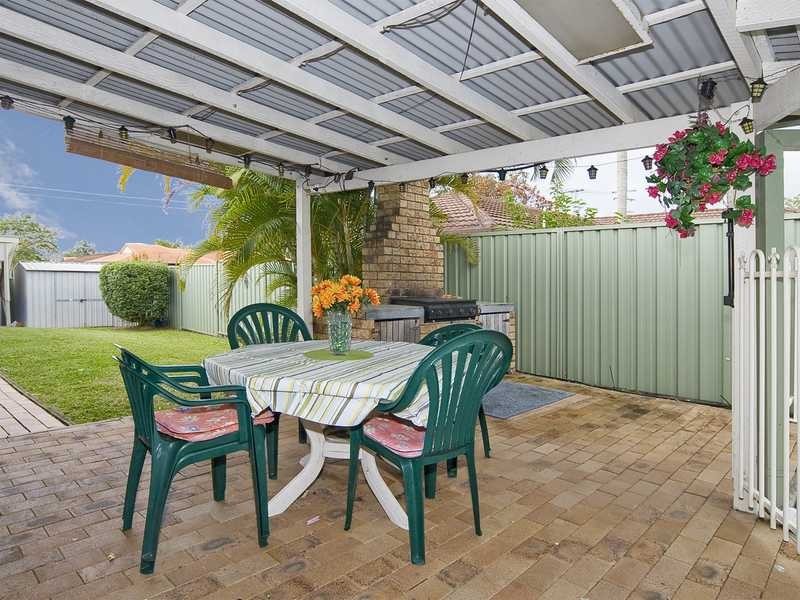 2 Epson Court, Daisy Hill QLD 4127