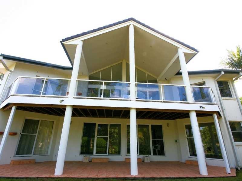 17 Paraburdoo Cres, Shailer Park QLD 4128