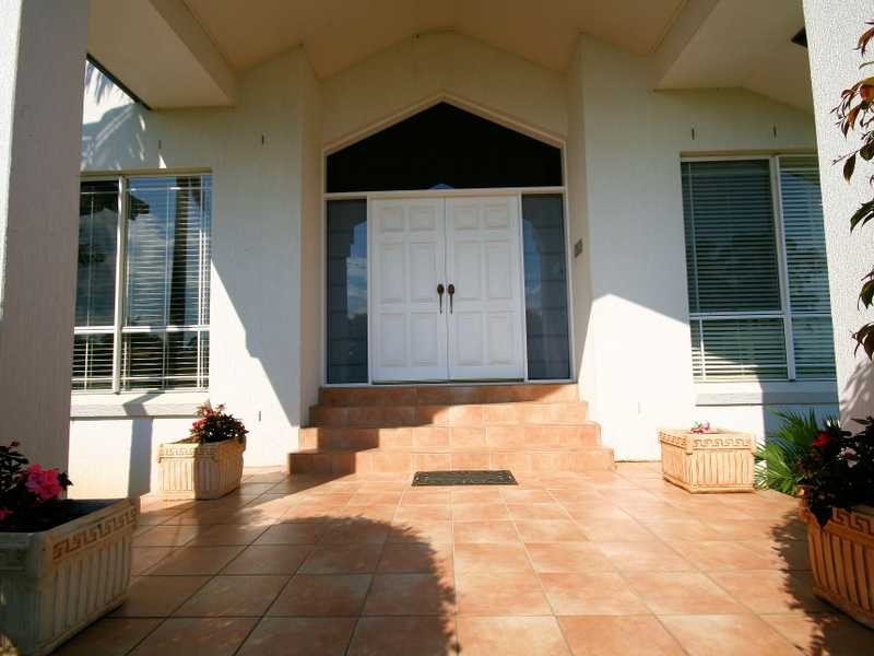 17 Paraburdoo Cres, Shailer Park QLD 4128