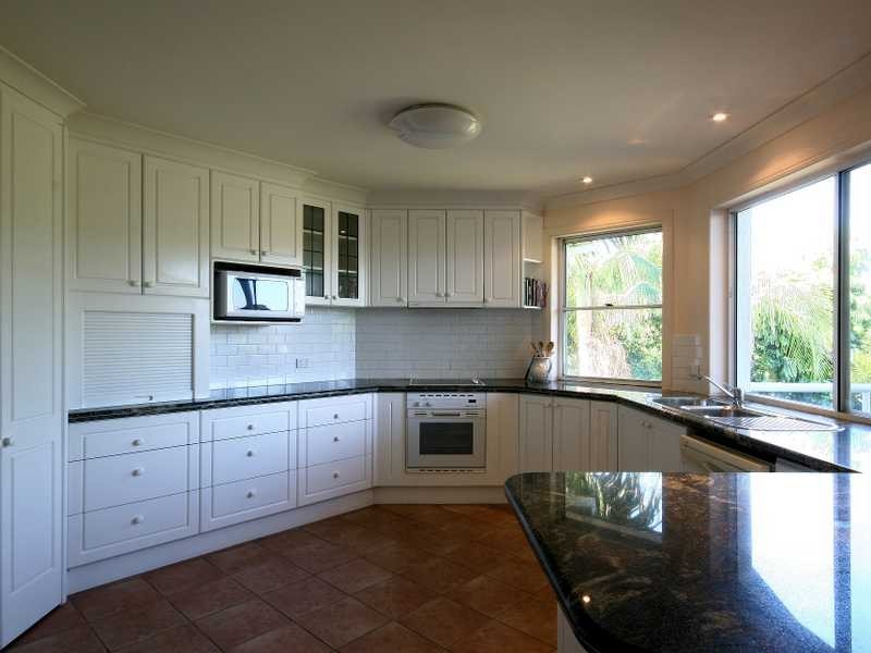 17 Paraburdoo Cres, Shailer Park QLD 4128