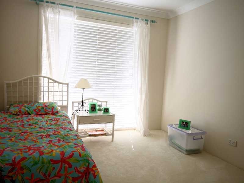 17 Paraburdoo Cres, Shailer Park QLD 4128