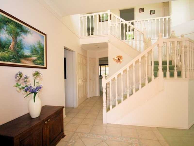 1 Charnley Court, Shailer Park QLD 4128
