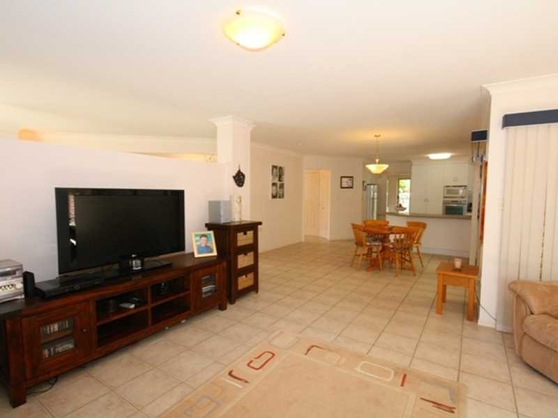 1 Charnley Court, Shailer Park QLD 4128