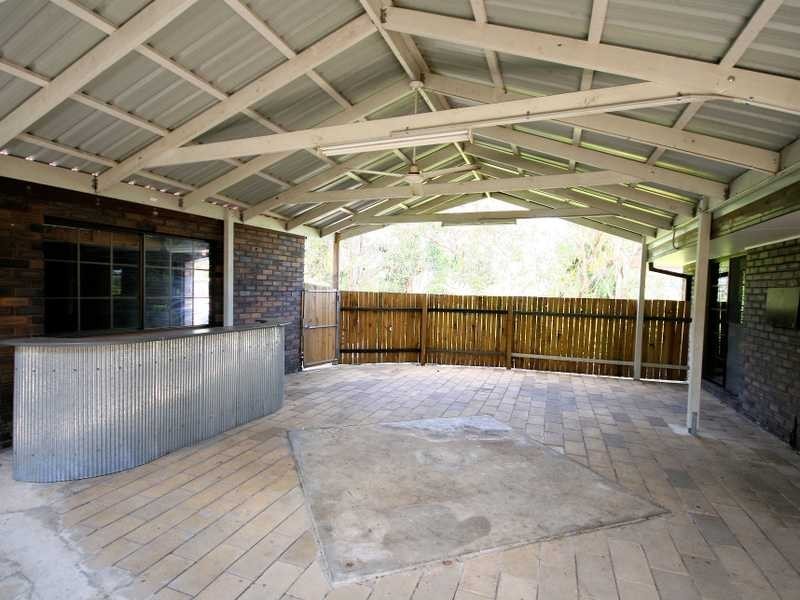 7 Elwyn Court, Springwood QLD 4127