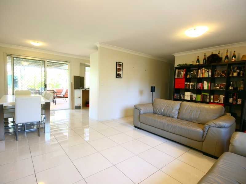 6 Narianne Street, Marsden QLD 4132