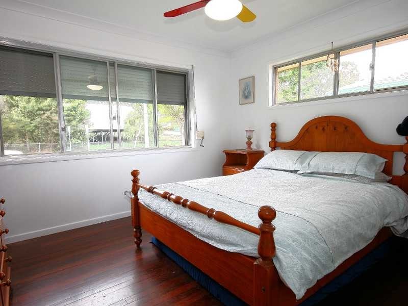 22 Narelle Crescent, Rochedale South QLD 4123