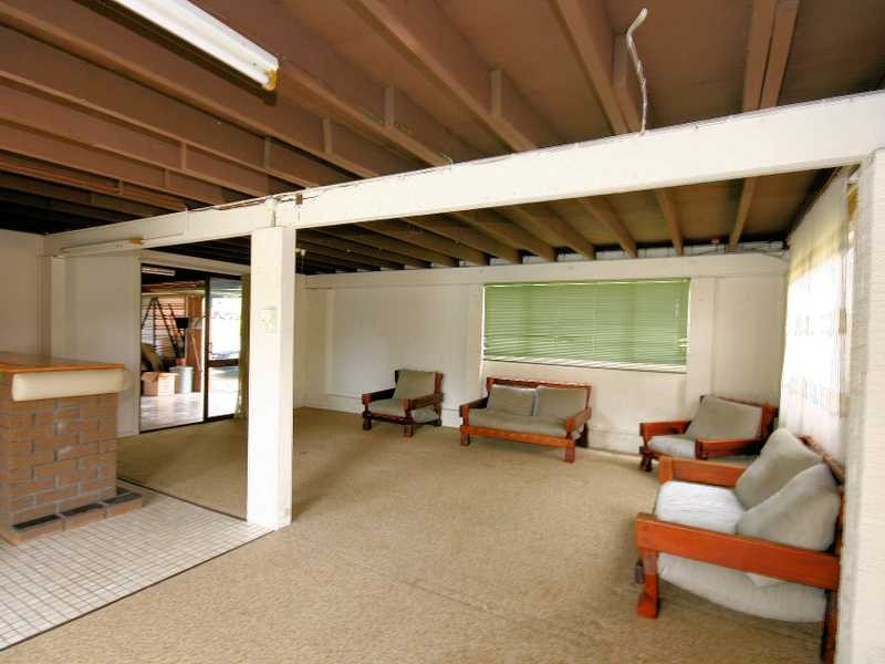 22 Narelle Crescent, Rochedale South QLD 4123