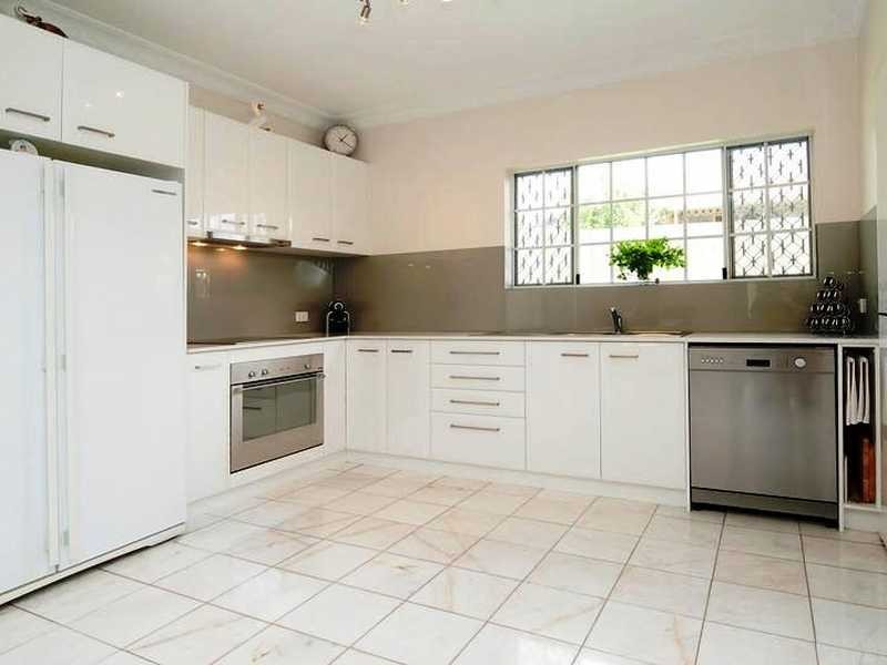 9 Epson Court, Daisy Hill QLD 4127